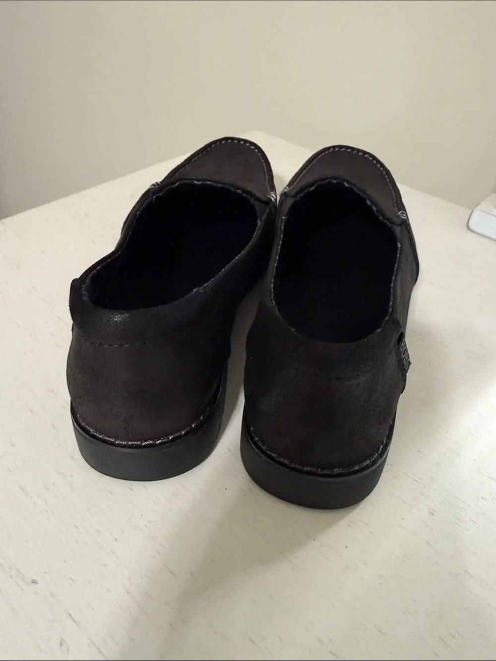 BOBS from Skechers Women’s Chill Lugs Central Look Black Vegan Loafers / Size 8